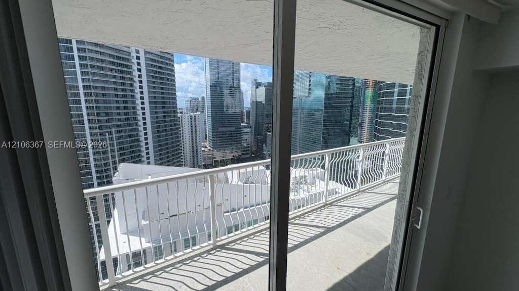 1200 Brickell Bay Dr # 3505, Miami FL 33131 photo 4