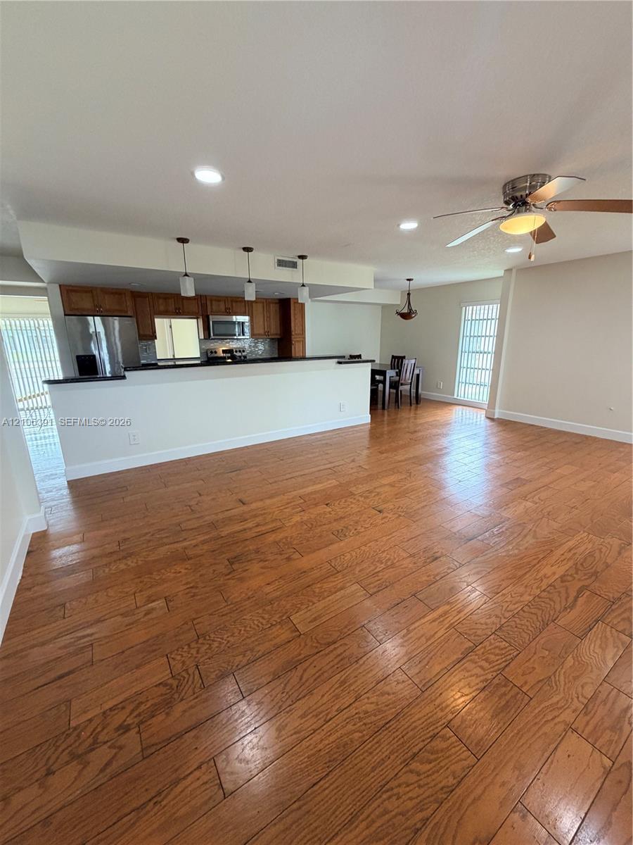 7010 NW 63rd Ct, Tamarac FL 33321 photo 3