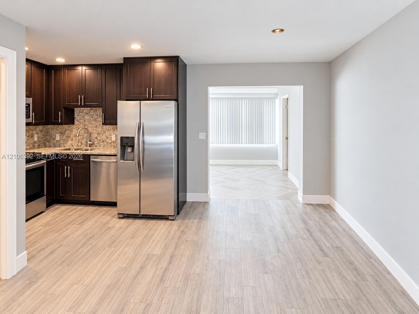 7110 NW 66th Ter, Tamarac FL 33321 photo 4