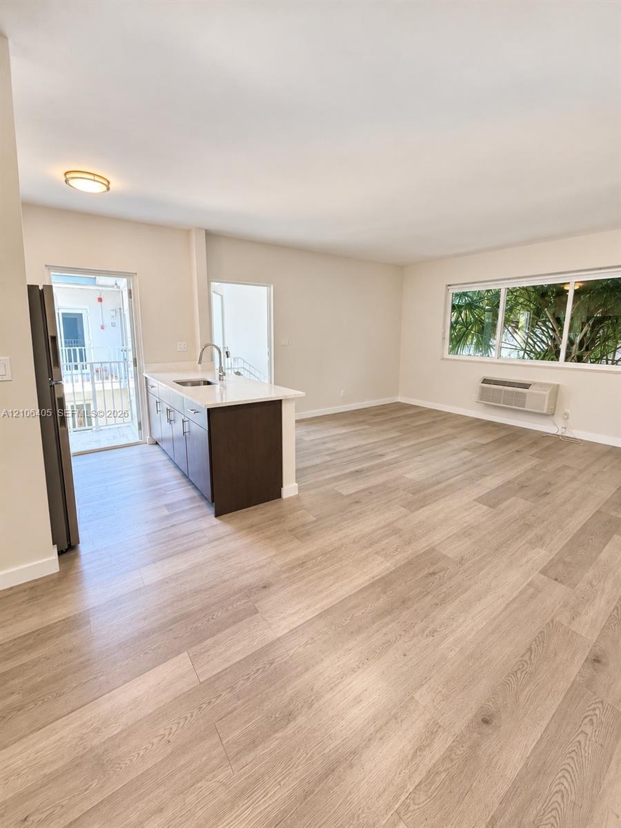 1525 Michigan Ave # 12, Miami Beach FL 33139