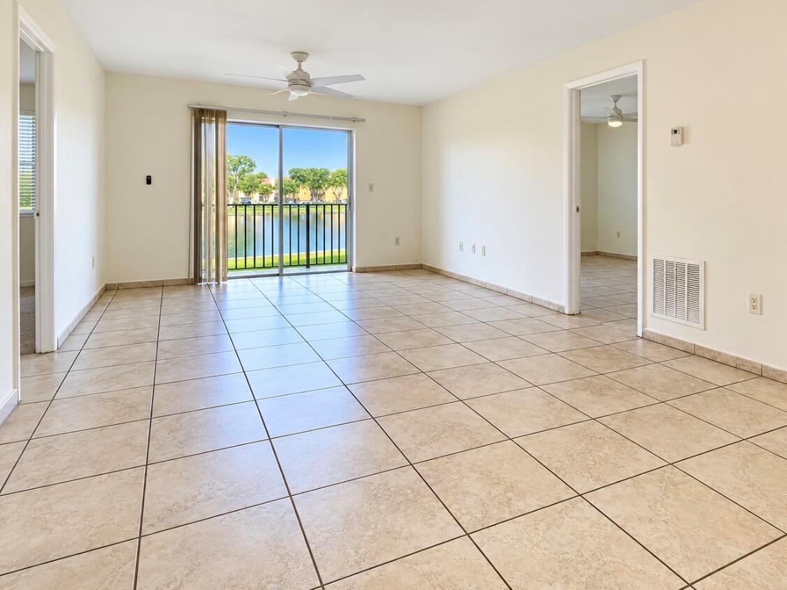 4709 NW 7TH Street # 9, Miami FL 33126 photo 2