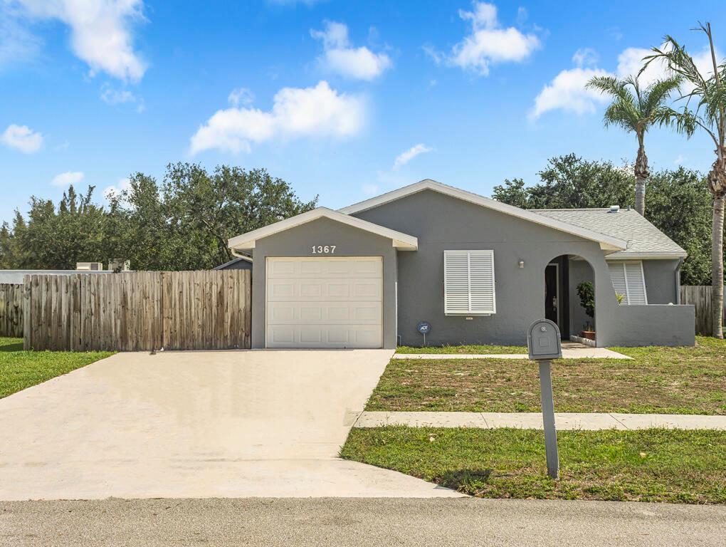 1367 ELMBANK Way, Royal Palm Beach FL 33411