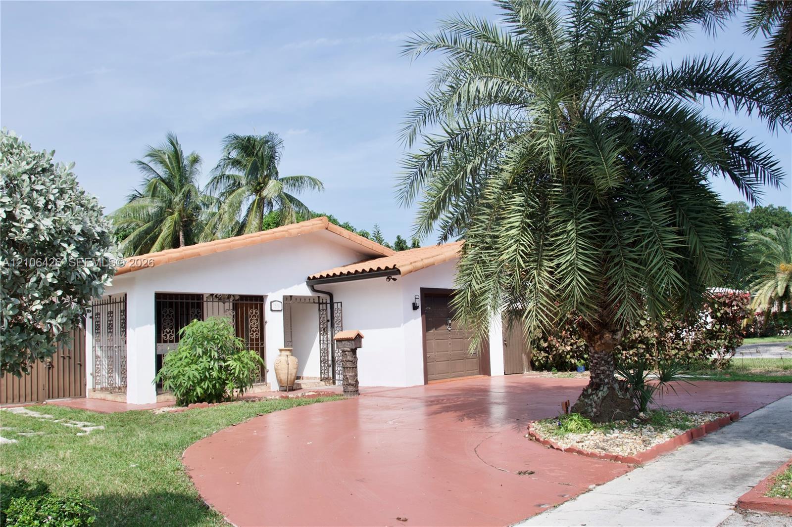 75 W 50th St, Hialeah FL 33012 photo 2