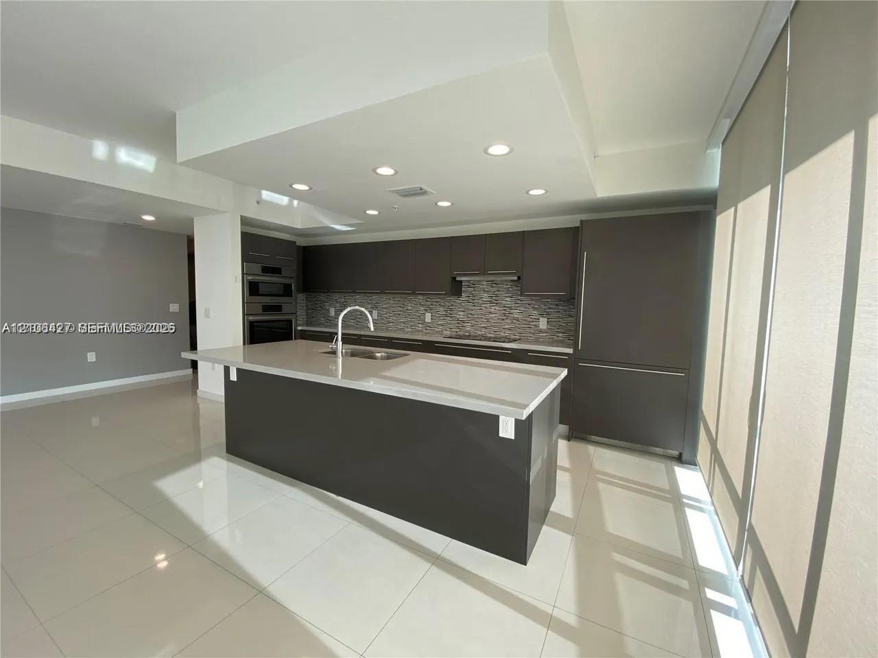 7751 NW 107th Ave # 305, Doral FL 33178