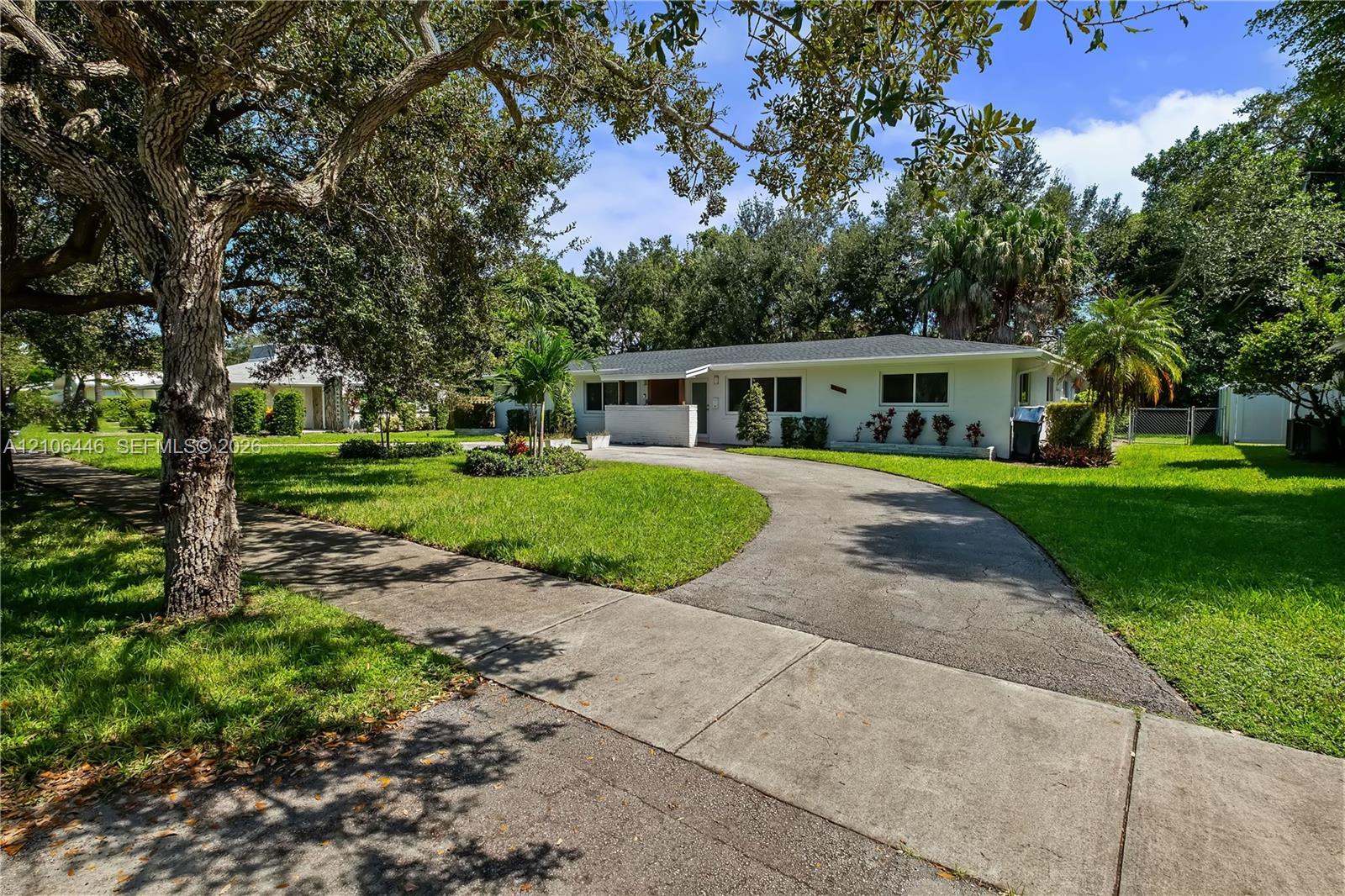 11727 SW 81 Rd # 11727, Pinecrest FL 33156 photo 2