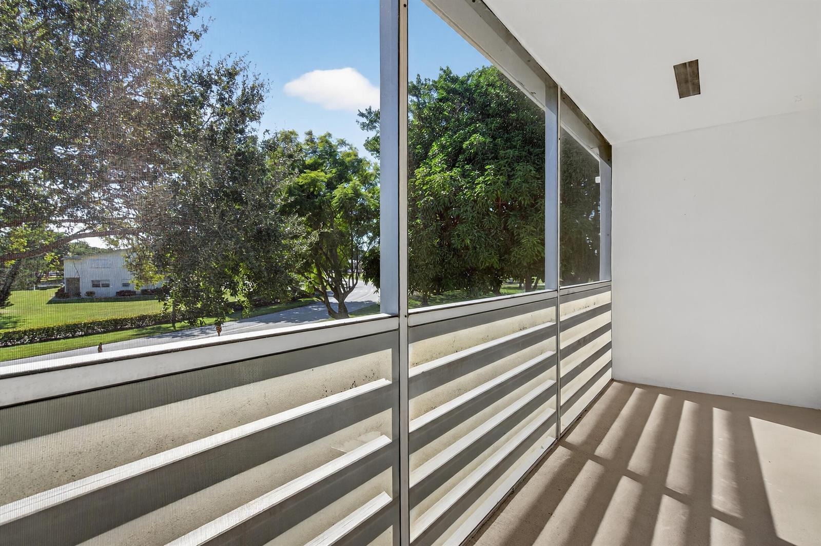 71 Canterbury C, West Palm Beach FL 33417 photo 3