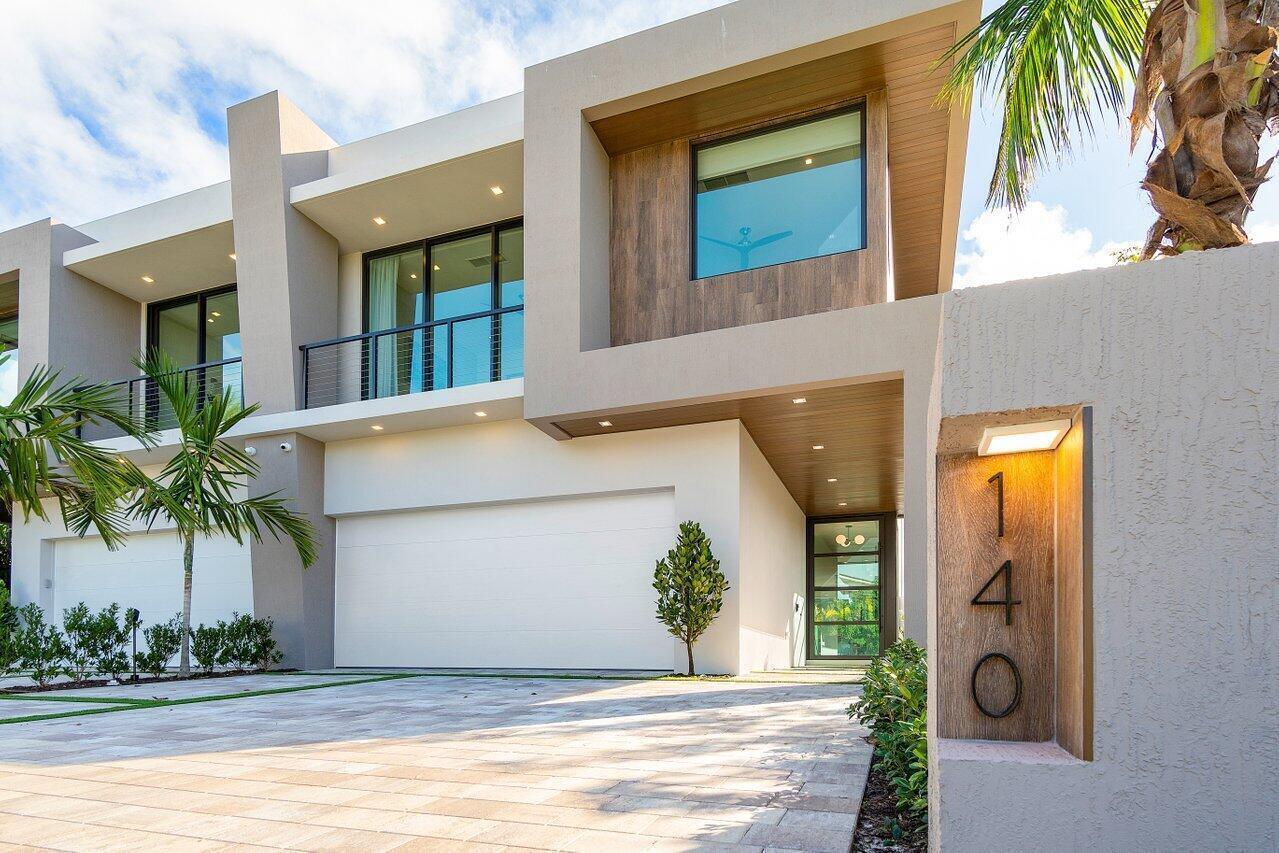 140 NE WAVECREST Way, Boca Raton FL 33432 photo 3