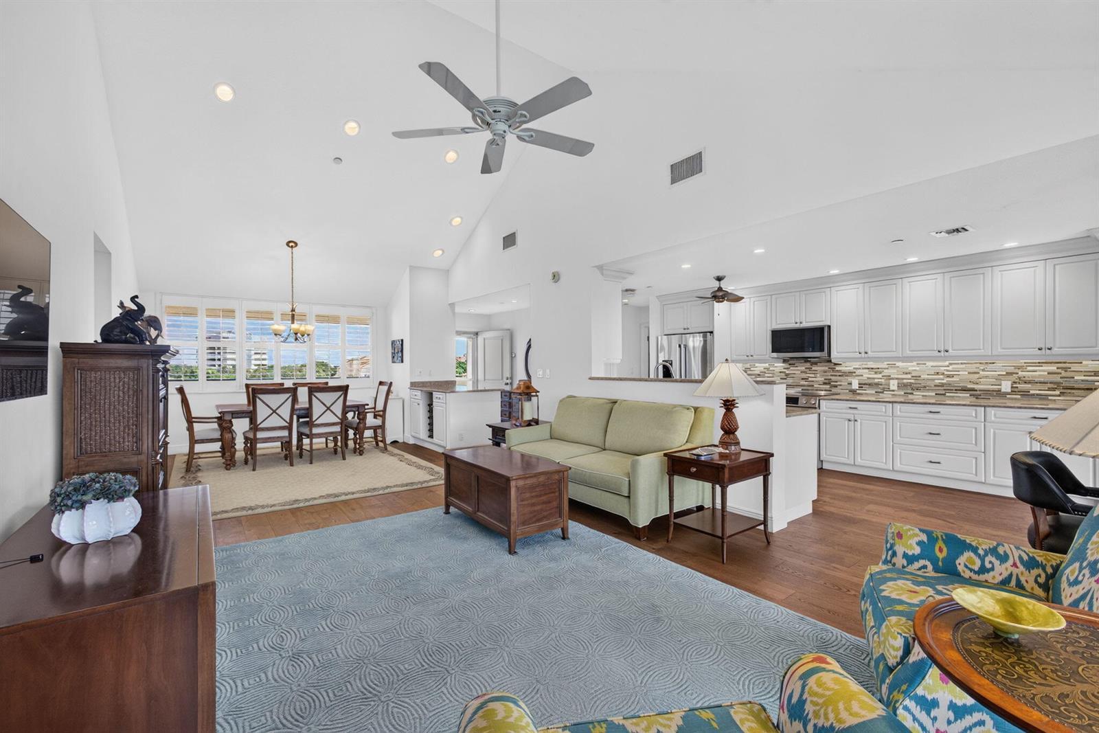 1000 N US Hightway 1, Jupiter FL 33477 photo 3