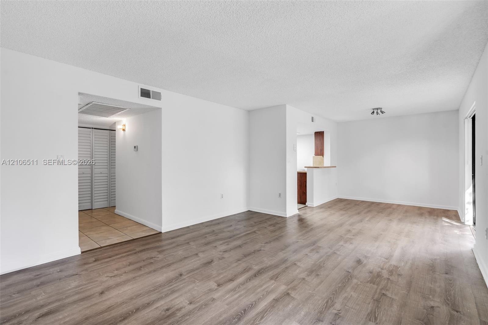 3229 Coral Lake Dr # 3229, Coral Springs FL 33065