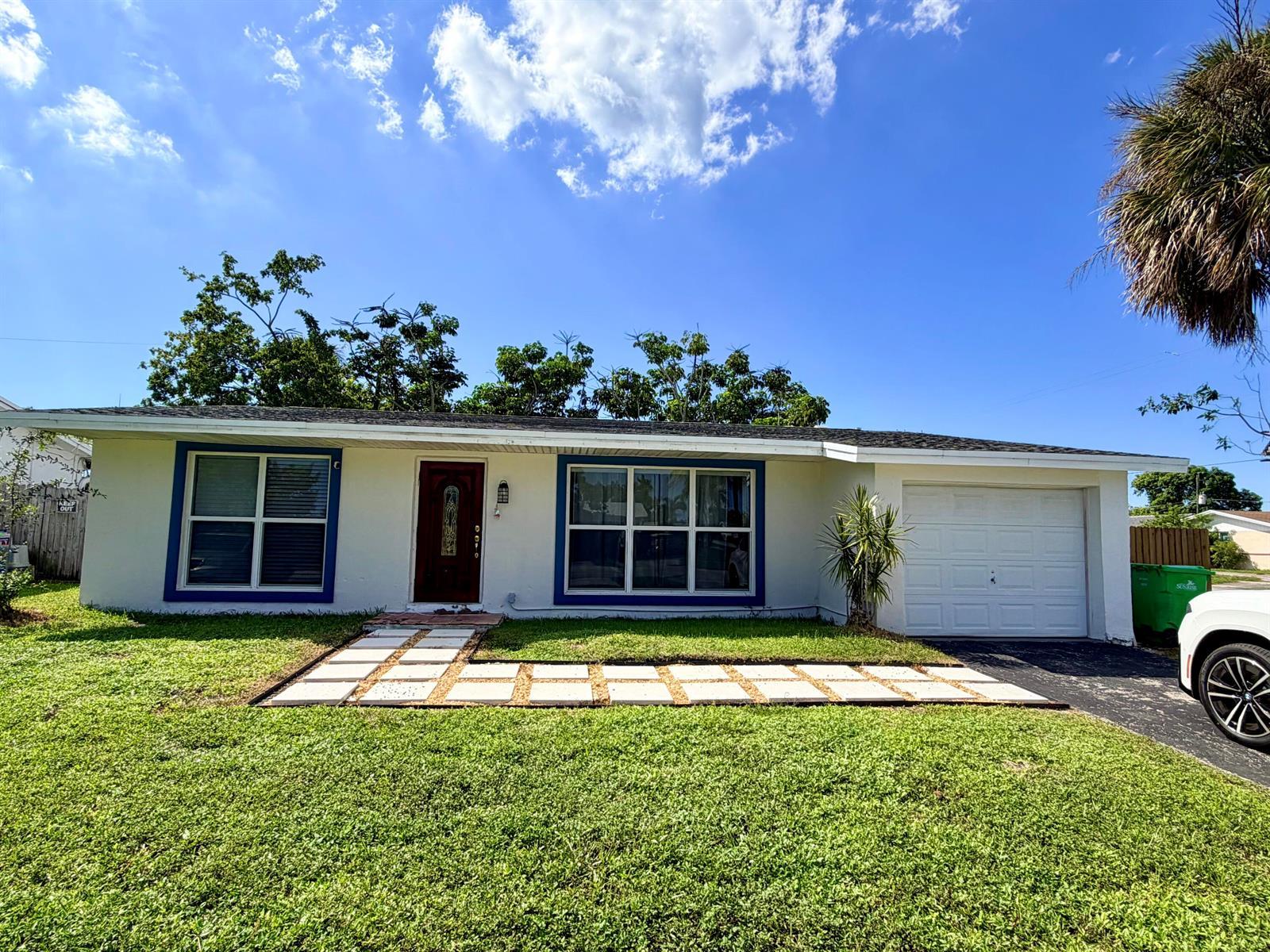 2551 NW 98TH Avenue, Sunrise FL 33322