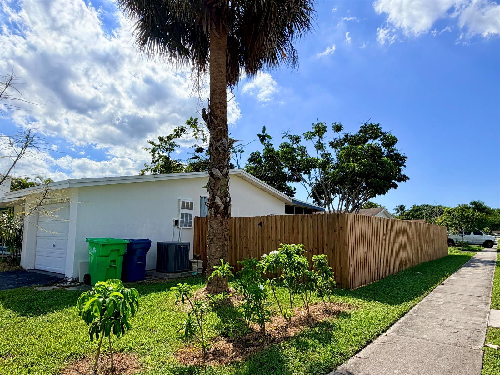 2551 NW 98TH Avenue, Sunrise FL 33322 photo 4