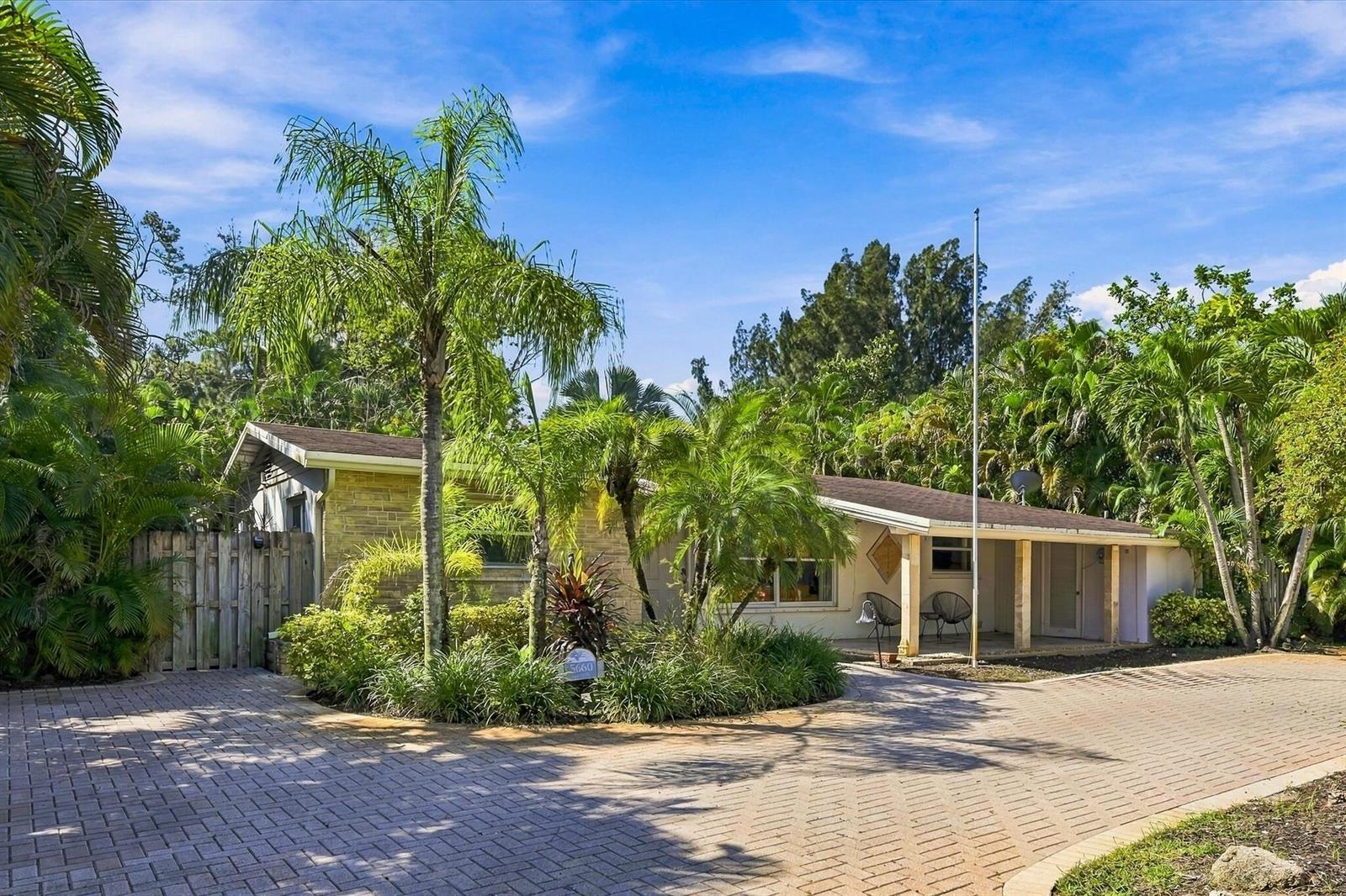 5660 Lee Drive, West Palm Beach FL 33415 photo 4