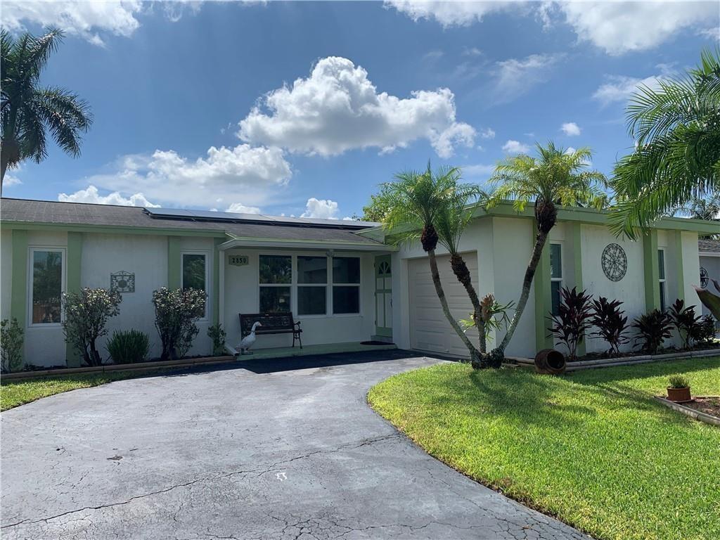 2850 NW 105TH Lane, Sunrise FL 33322 photo 2