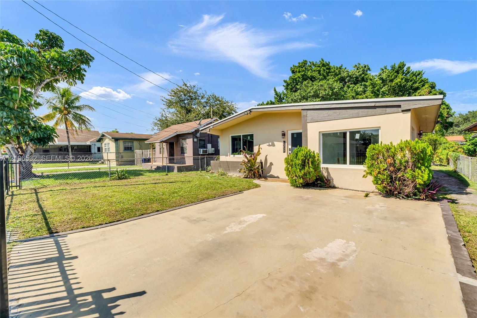 1359 NW 75th Ter, Miami FL 33147 photo 4