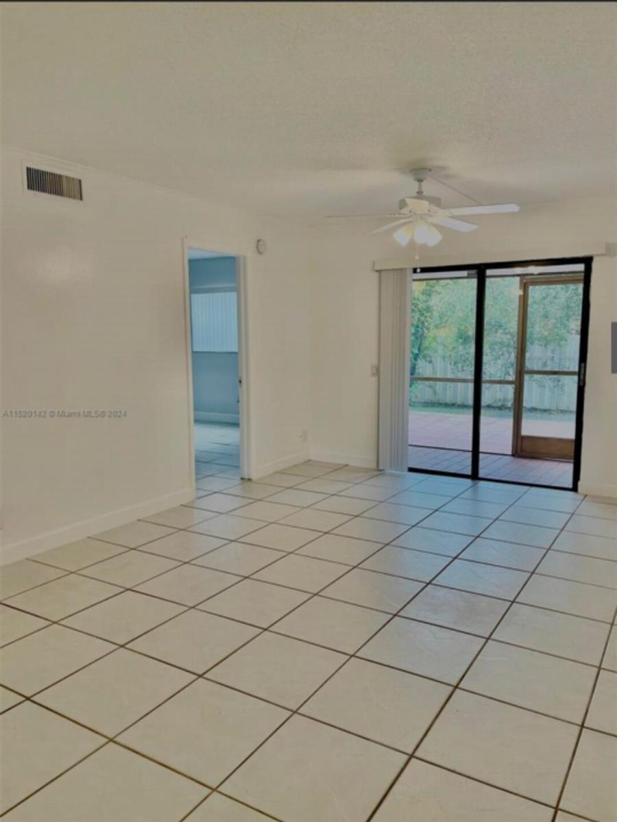 10581 ROYAL PALM Boulevard # 10581, Coral Springs FL 33065 photo 4
