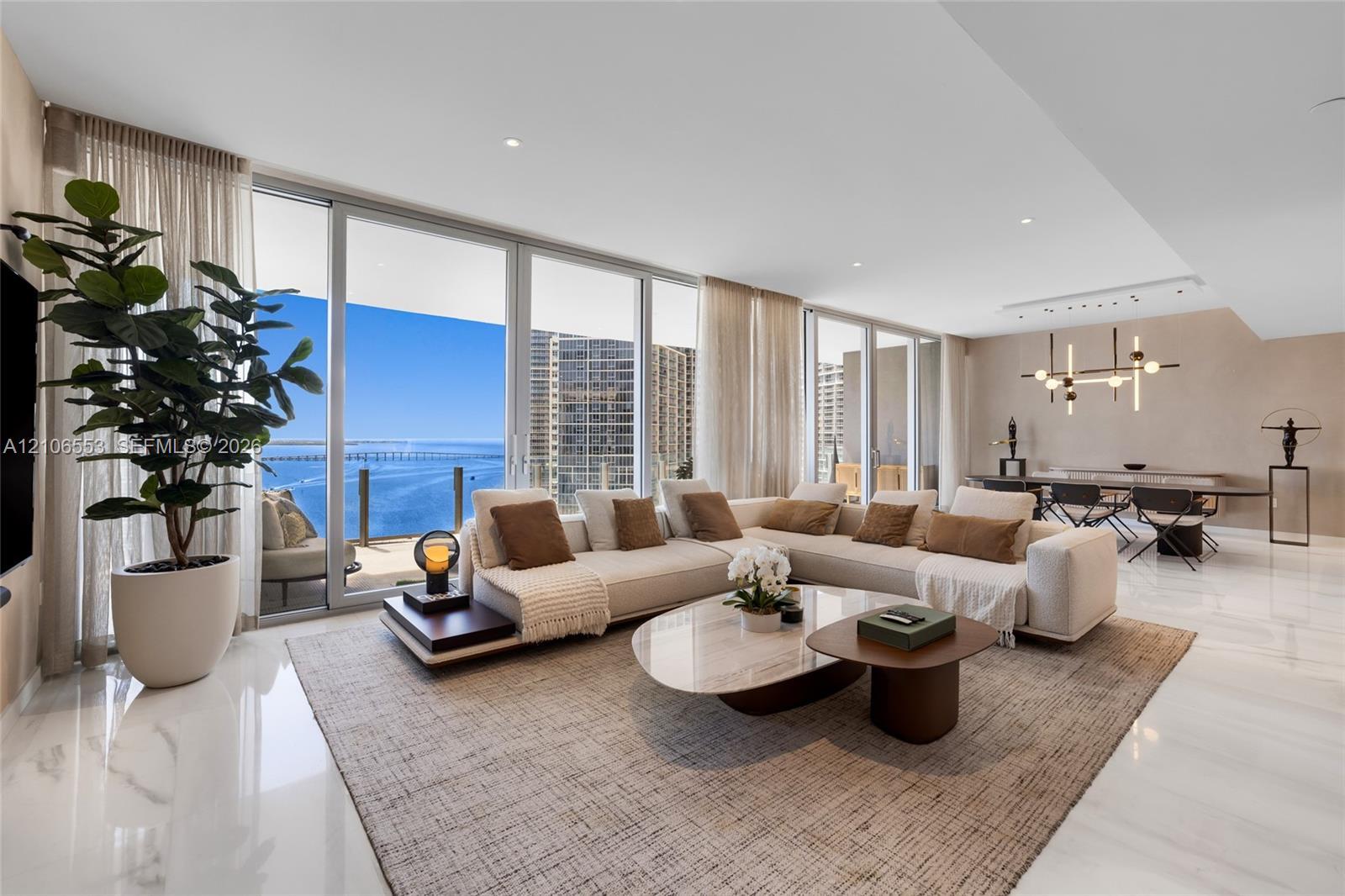 300 Biscayne Boulevard Way # 3002E, Miami FL 33131