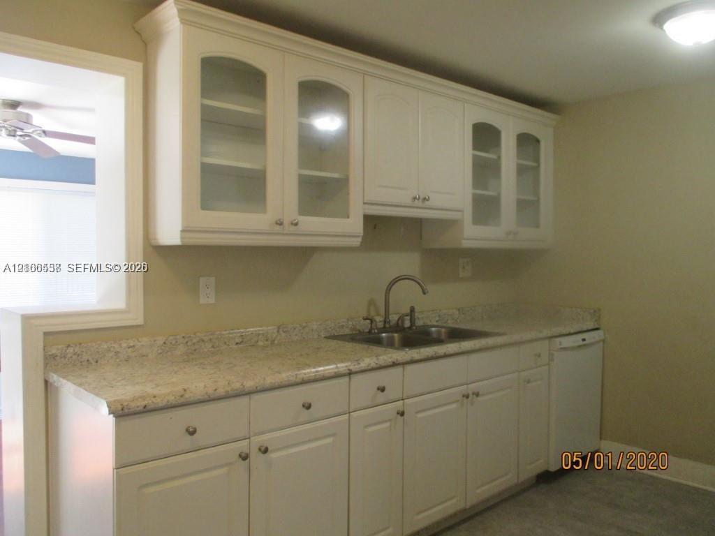 4169 SW 50th St, Dania Beach FL 33314 photo 3