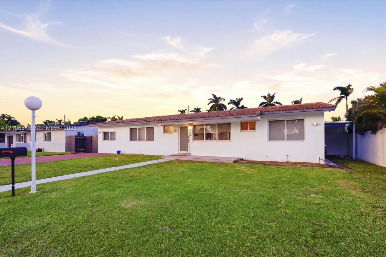 9551 SW 49th St, Miami FL 33165 photo 2