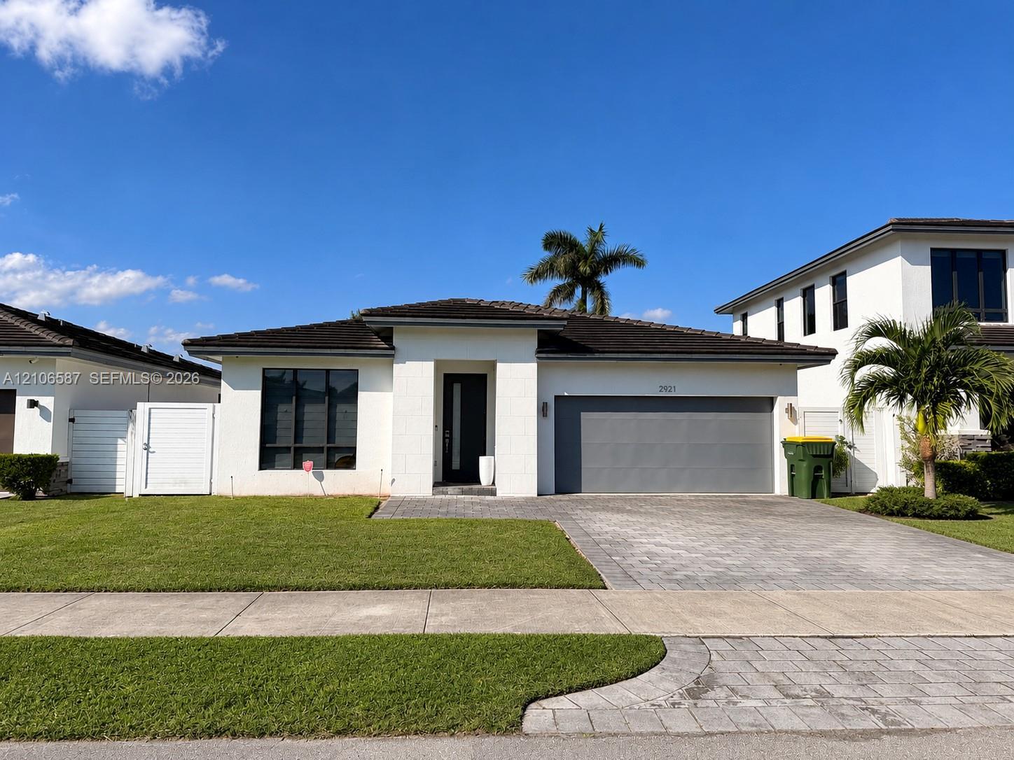 2921 SE 3rd St, Homestead FL 33033