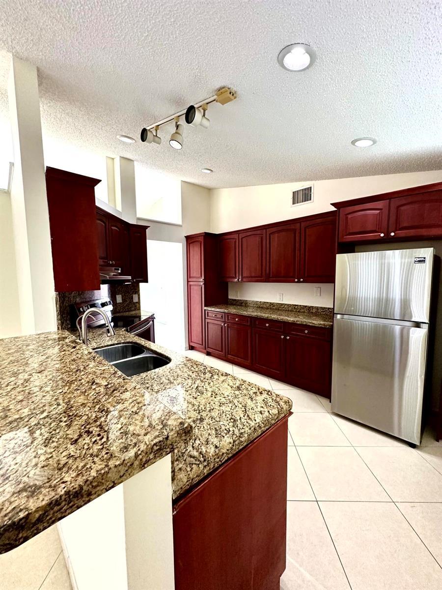 9671 TAVERNIER Drive, Boca Raton FL 33496 photo 3