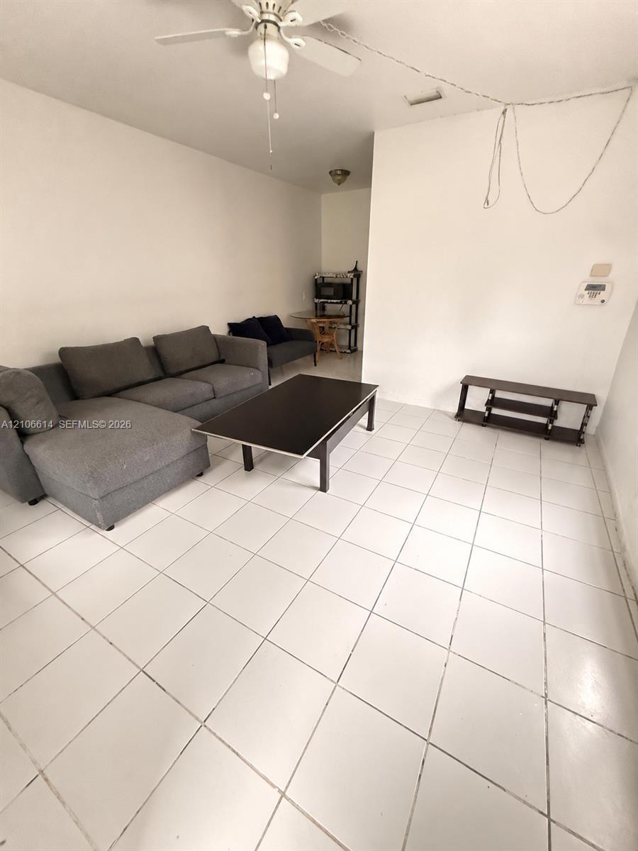 1946 Buchanan St # 1946, Hollywood FL 33020