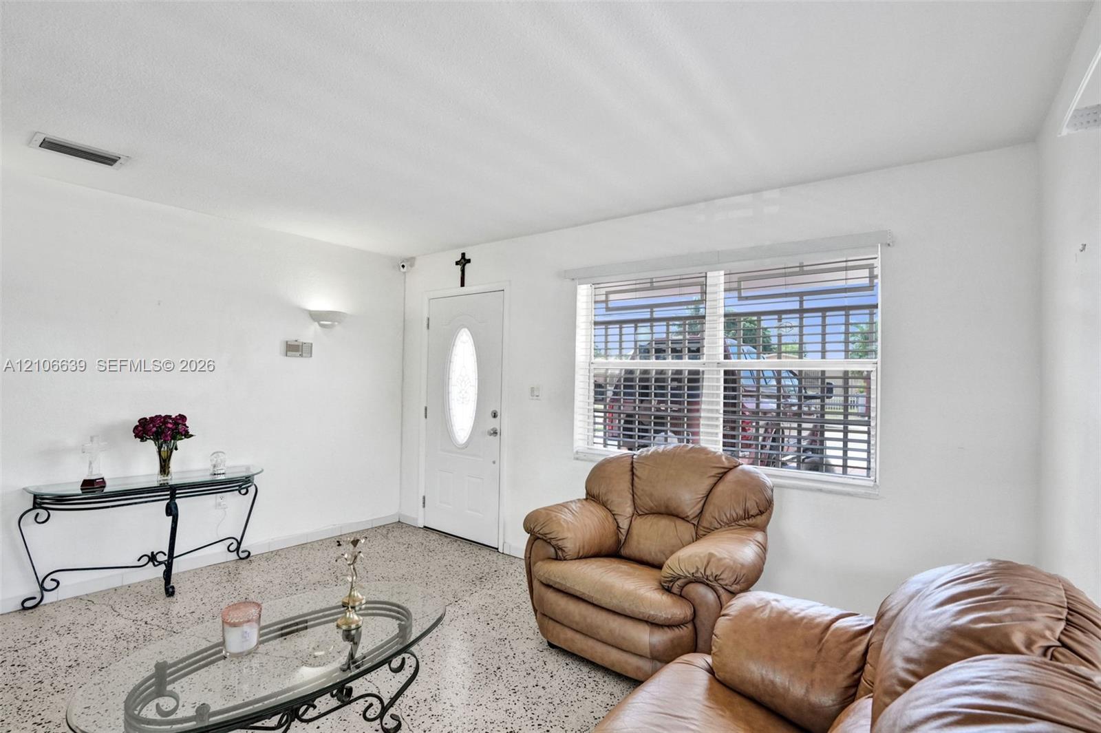 645 W 16th St, Hialeah FL 33010 photo 4