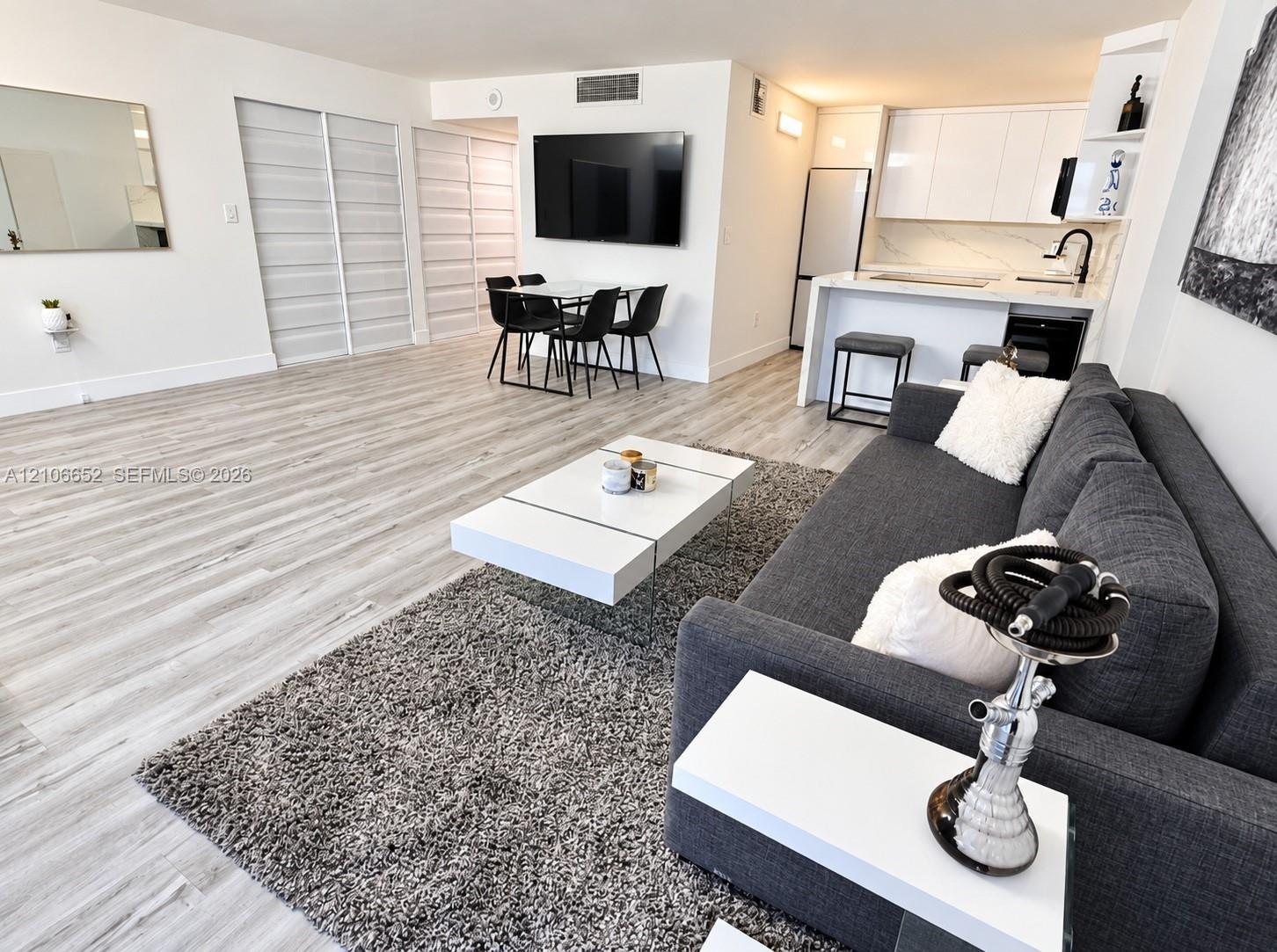 345 Ocean Dr # 325, Miami Beach FL 33139 photo 3
