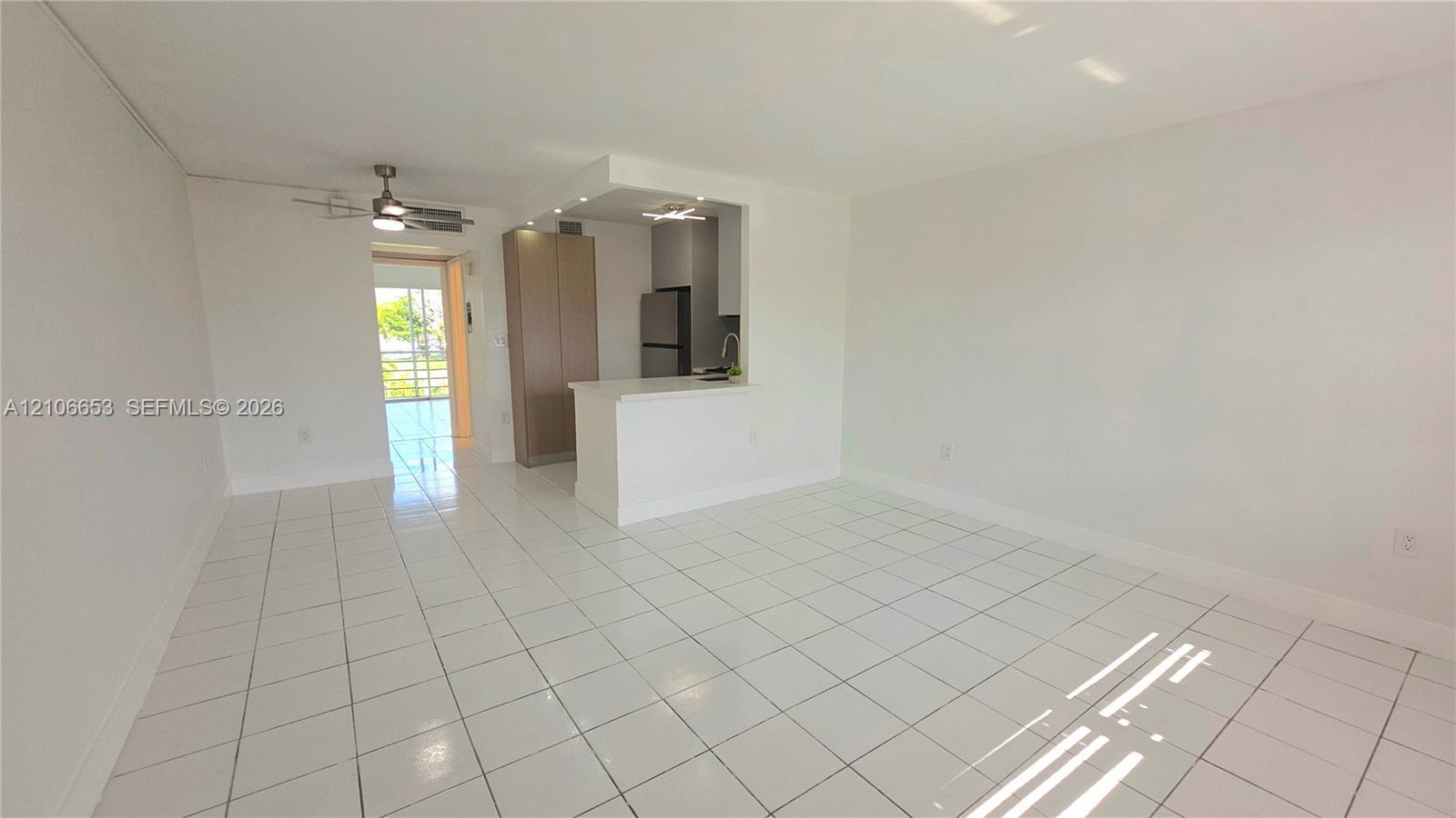 65 NE 202nd Ter # Q30, North Miami Beach FL 33179 photo 2