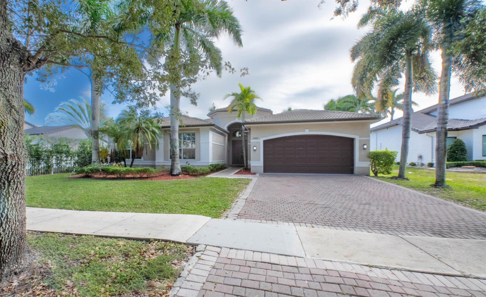 5207 SW 195TH Terrace, Miramar FL 33029