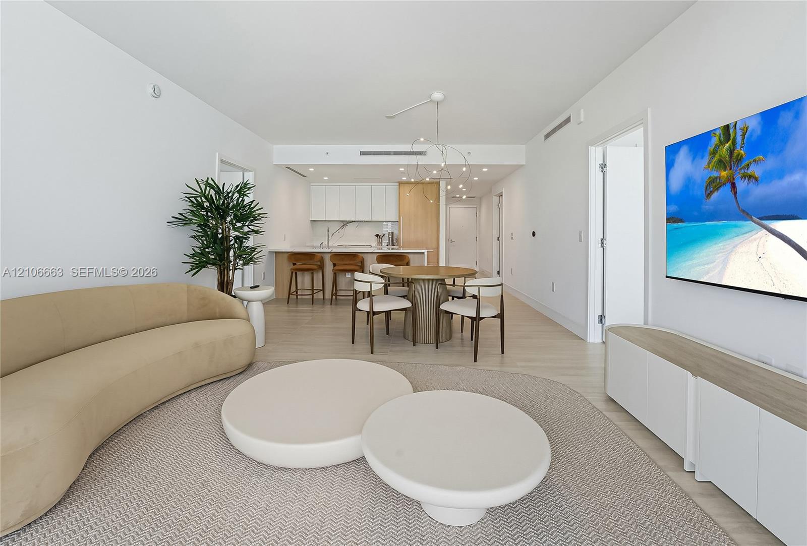 2411 Laguna Circle # 409, North Miami FL 33181 photo 5