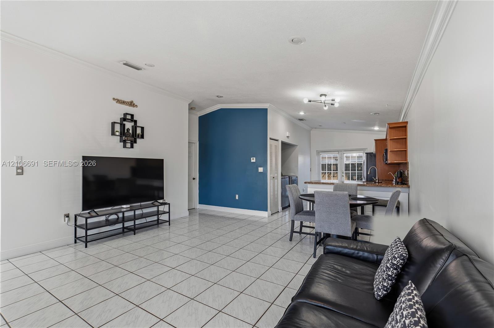 3355 W 68th St # 128, Hialeah FL 33018