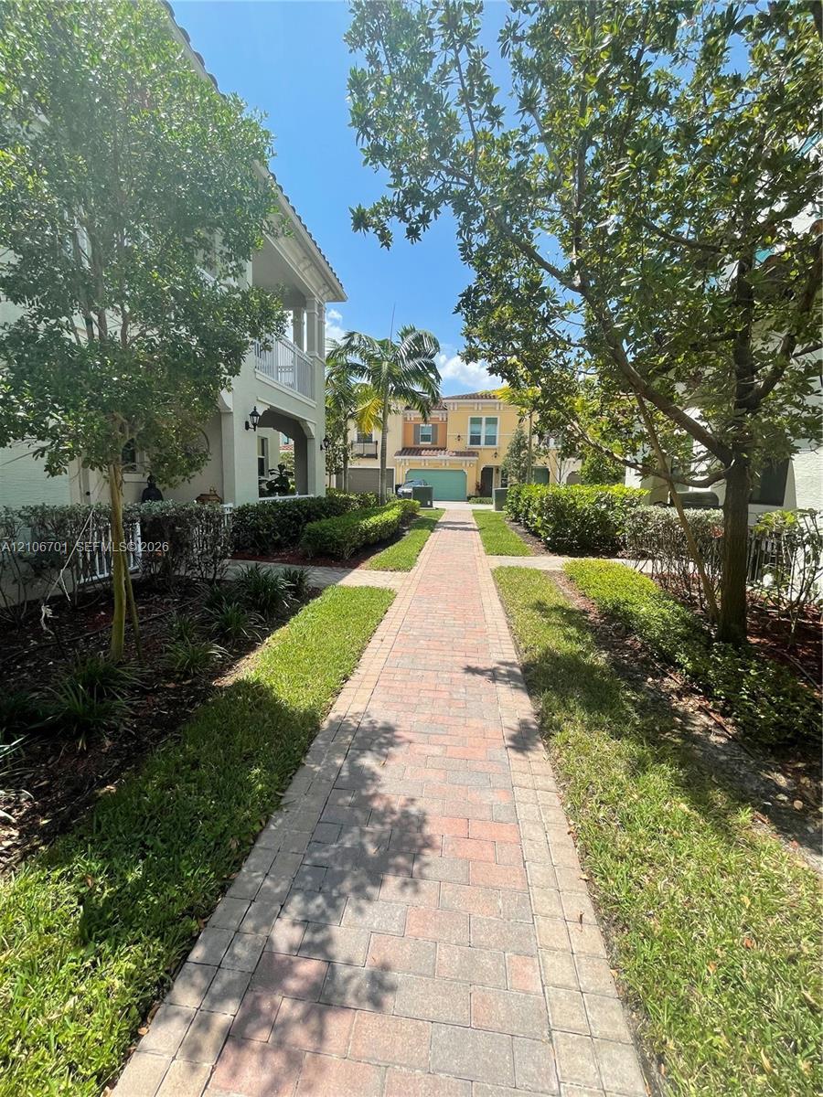 12521 NW 32nd Mnr # 12521, Sunrise FL 33323 photo 5