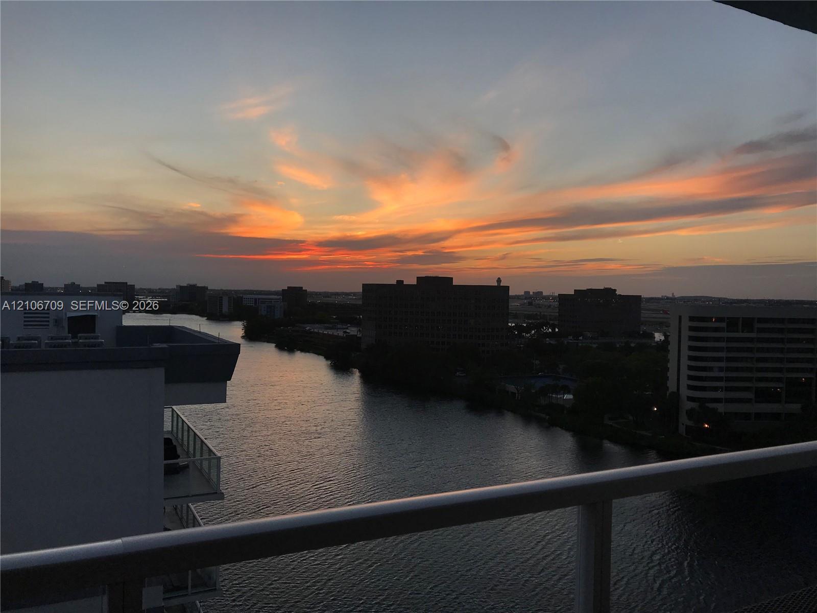 5085 NW 7th St # 1503, Miami FL 33126