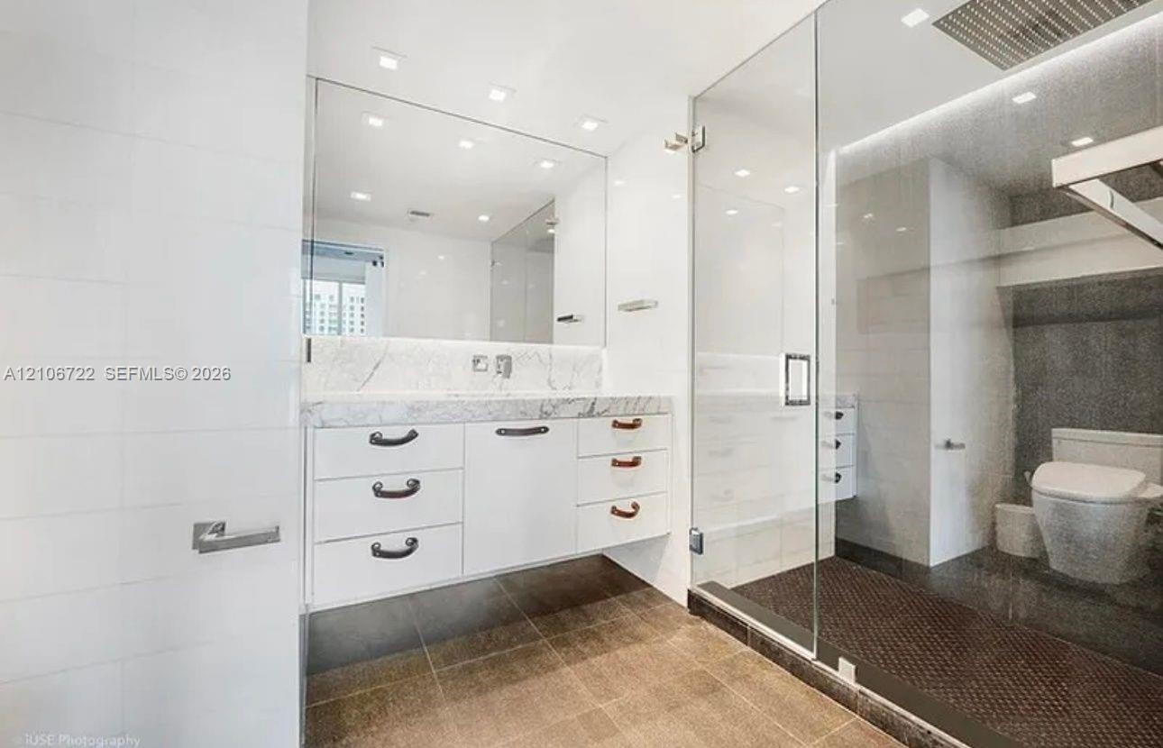 480 NE 30th St # 1005, Miami FL 33137 photo 4