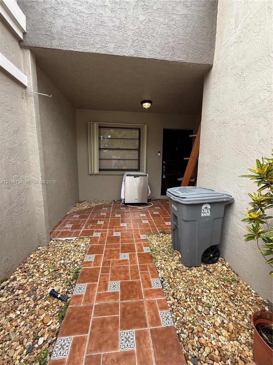 5225 Monterey Cir # G, Delray Beach FL 33484 photo 4