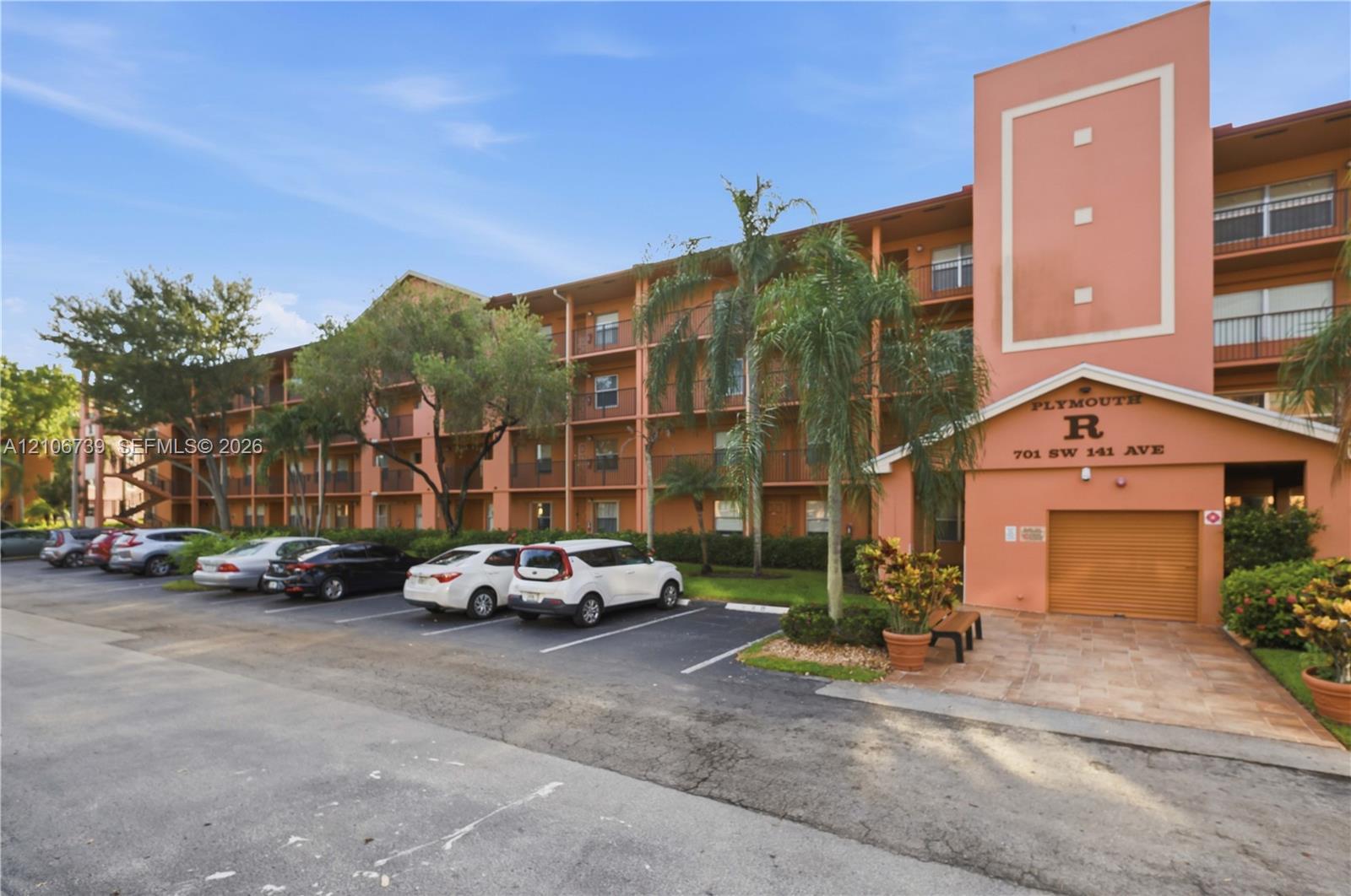 701 SW 141st Ave # 203R, Pembroke Pines FL 33027 photo 2