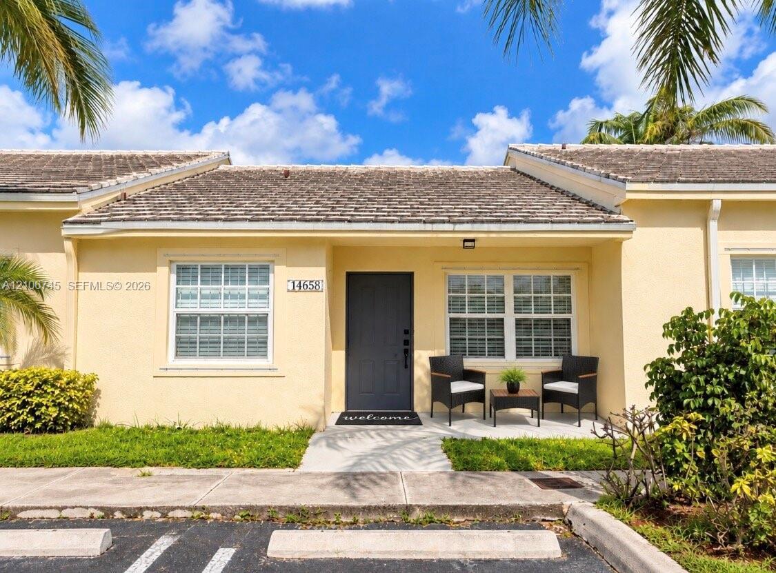14658 SW 126th Pl, Miami FL 33186