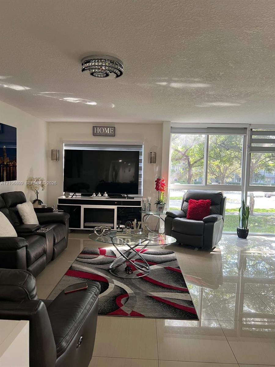 12600 SW 5th Ct # 204L, Pembroke Pines FL 33027