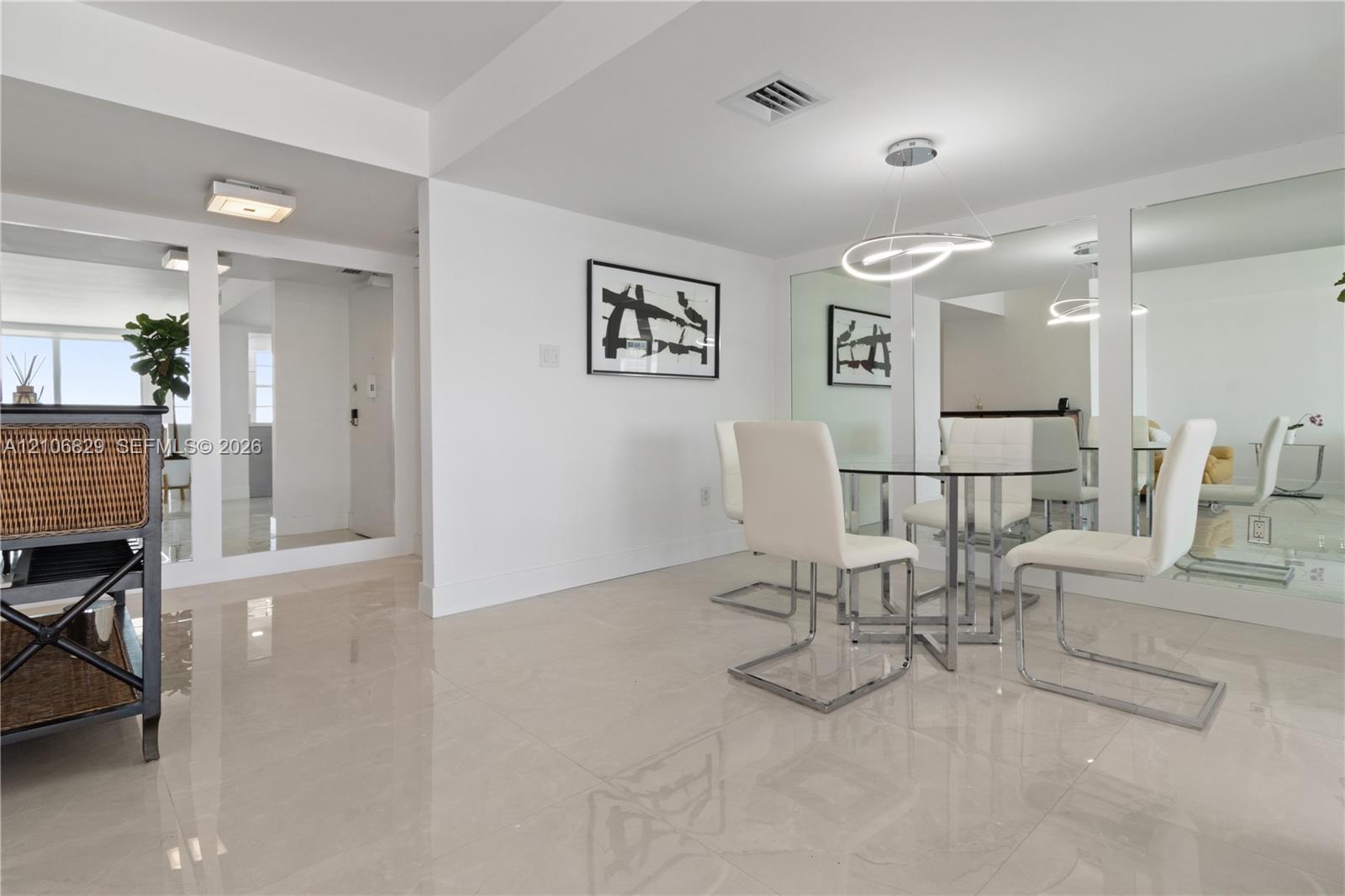 18081 Biscayne Blvd # 801, Aventura FL 33160 photo 2