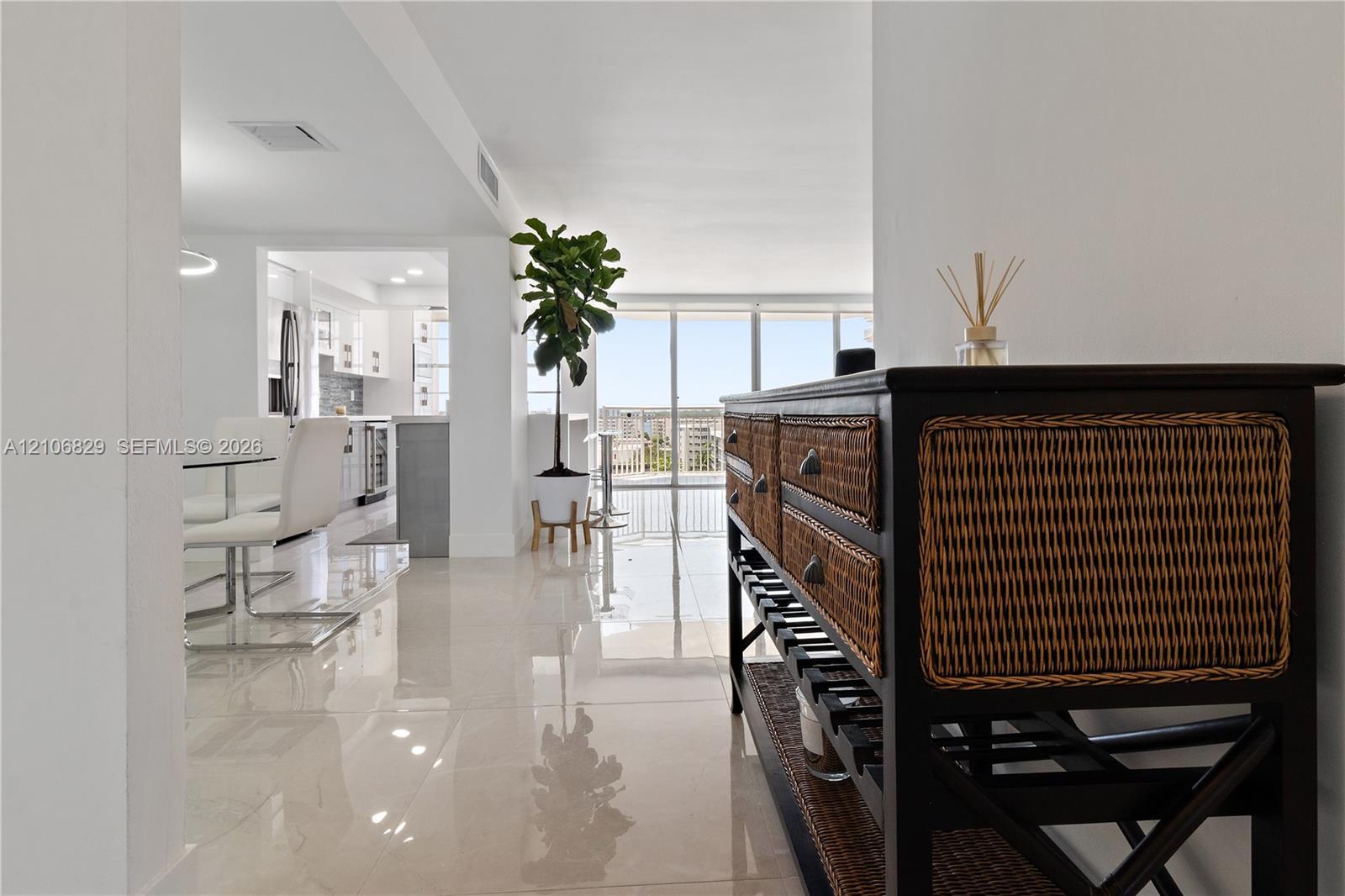 18081 Biscayne Blvd # 801, Aventura FL 33160 photo 3