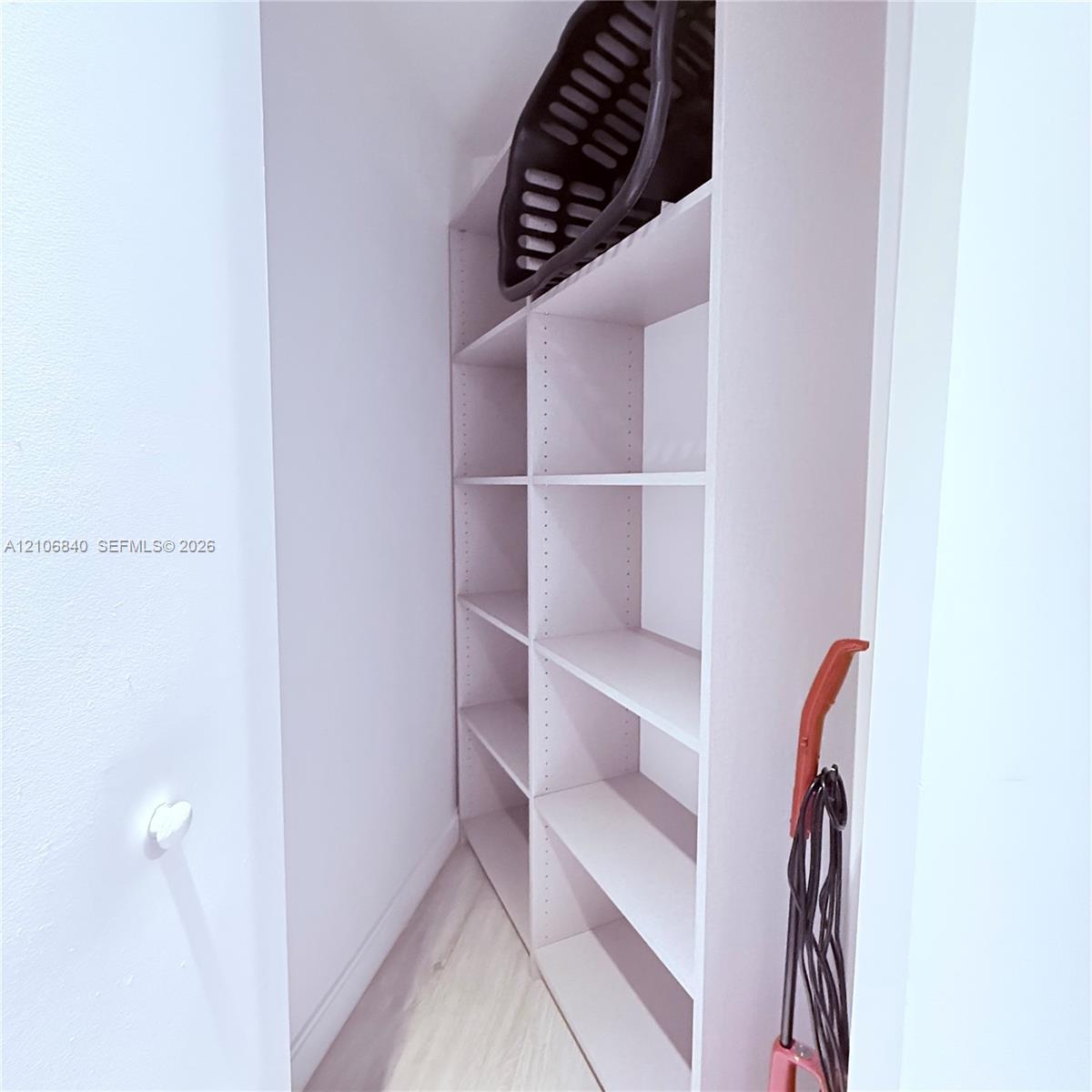 55 SW 9th St # 3903, Miami FL 33130 photo 2