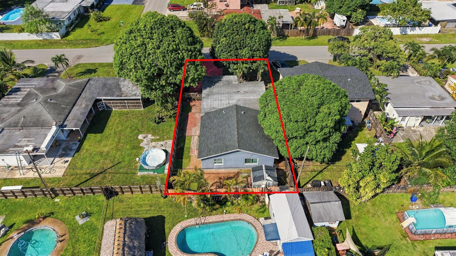 6824 SW 5TH Street, Pembroke Pines FL 33023