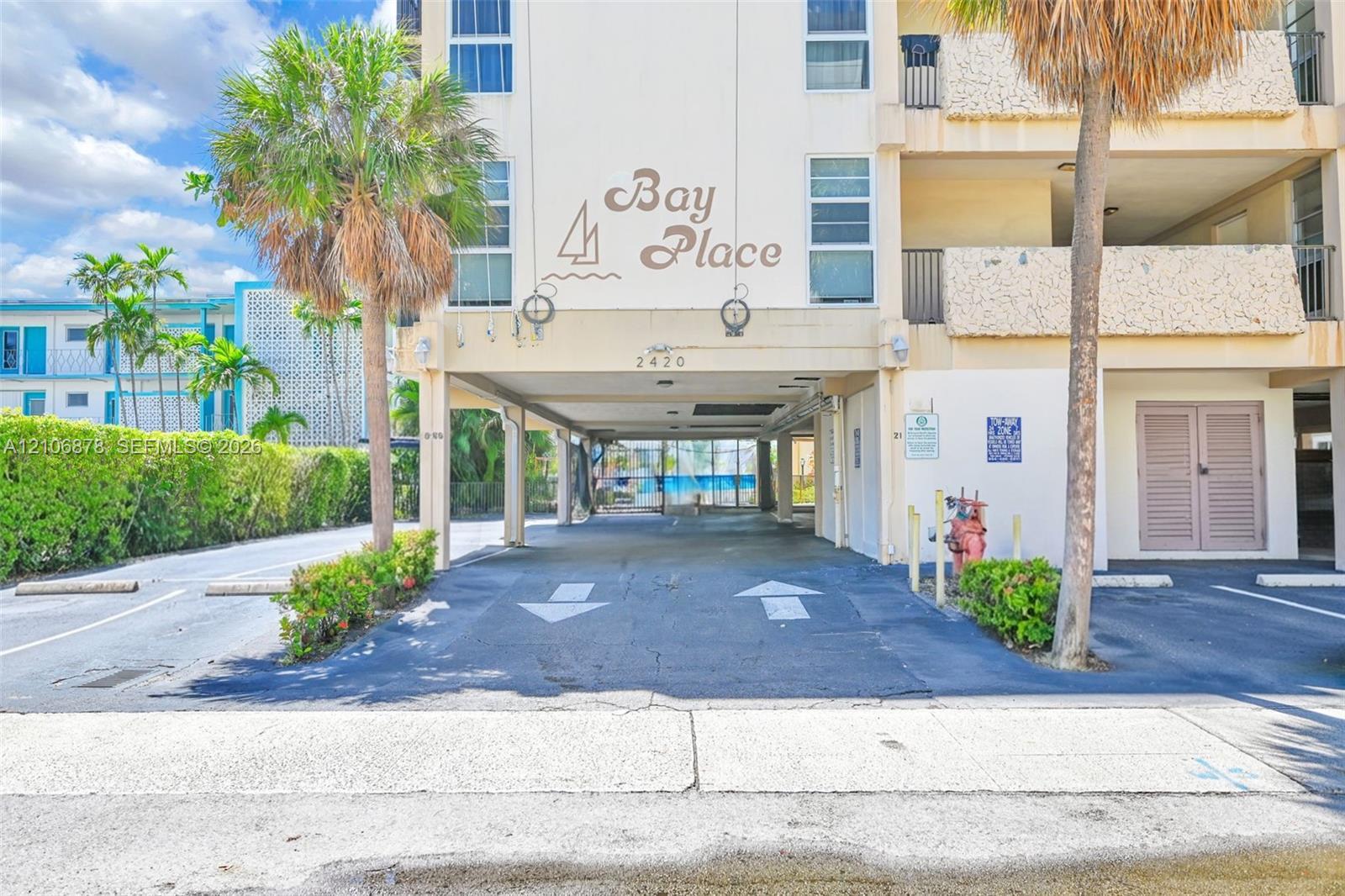 2420 Diana Dr # 306, Hallandale Beach FL 33009 photo 2