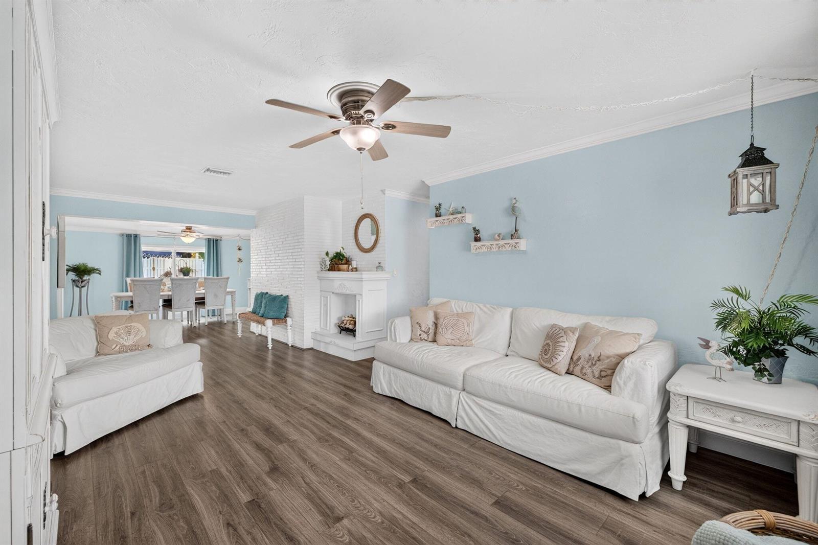 1131 NE 3rd Street, Pompano Beach FL 33060 photo 2
