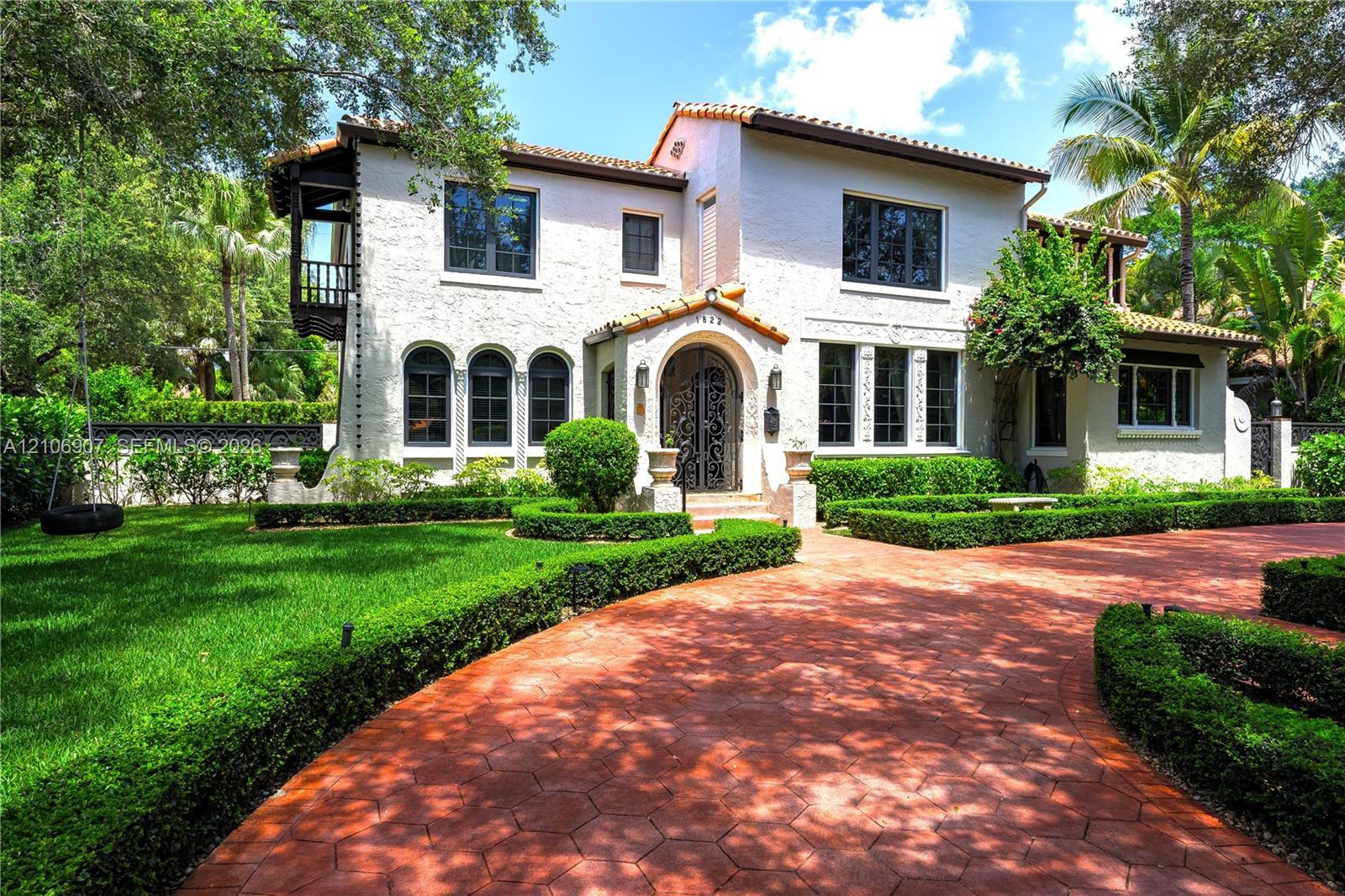 1822 Country Club Prado, Coral Gables FL 33134 photo 2