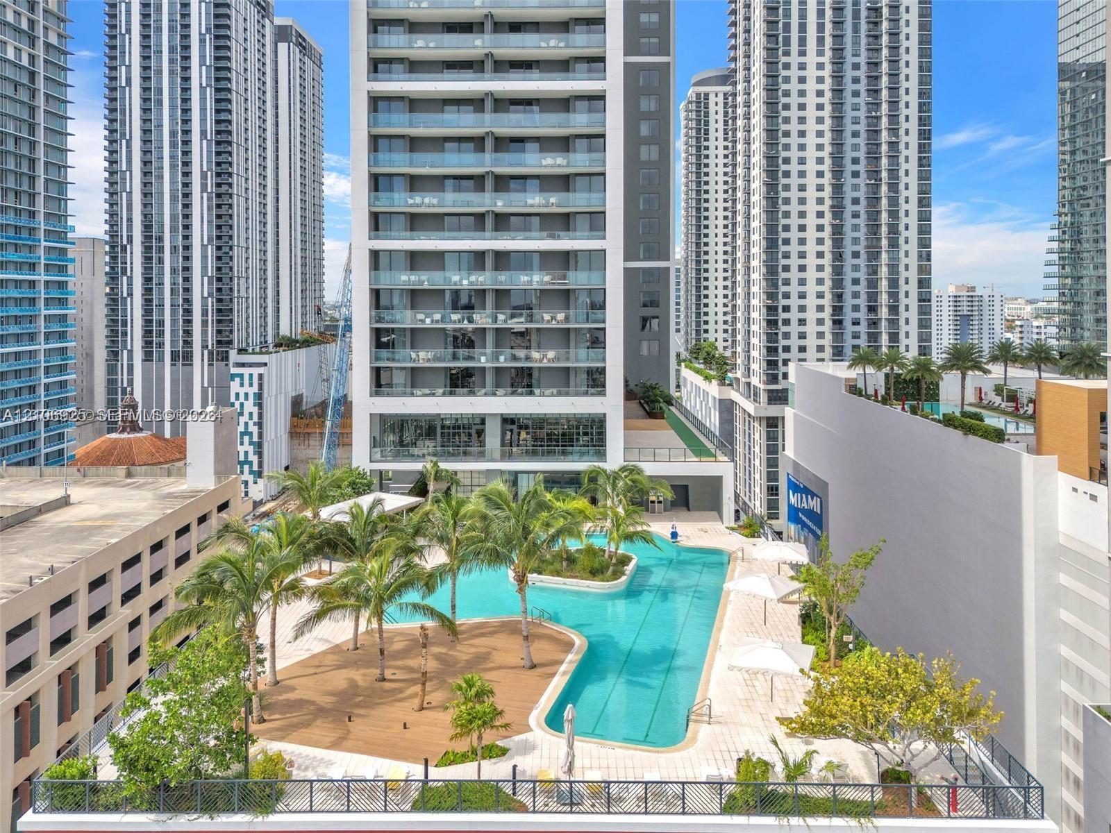 159 NE 6 street # 3707, Miami FL 33131 photo 3