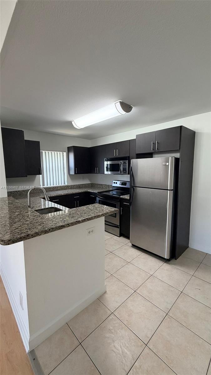 4058 NW 87th Ave # 4058, Sunrise FL 33351 photo 3