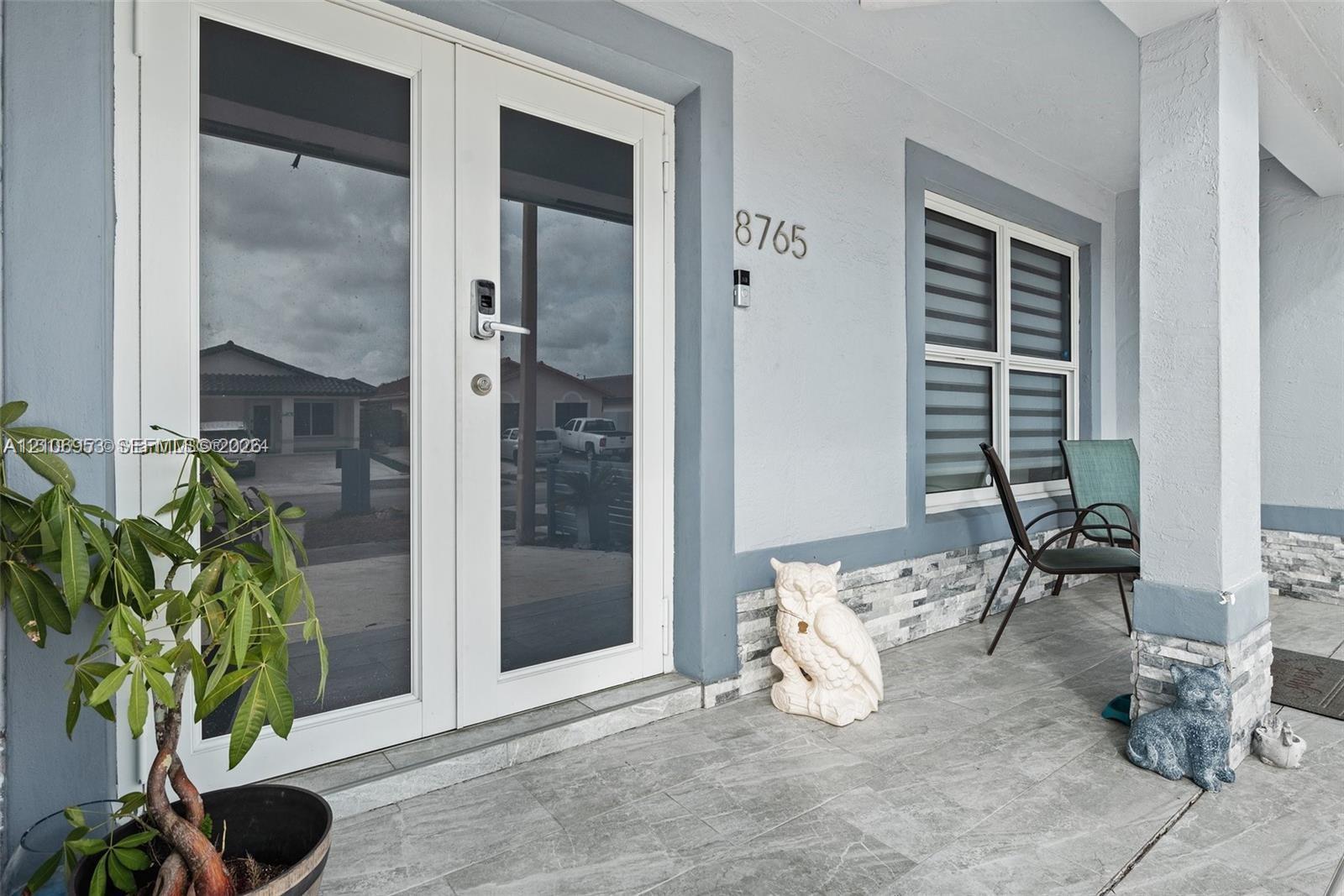 8765 NW 111th Ter, Hialeah Gardens FL 33018 photo 3
