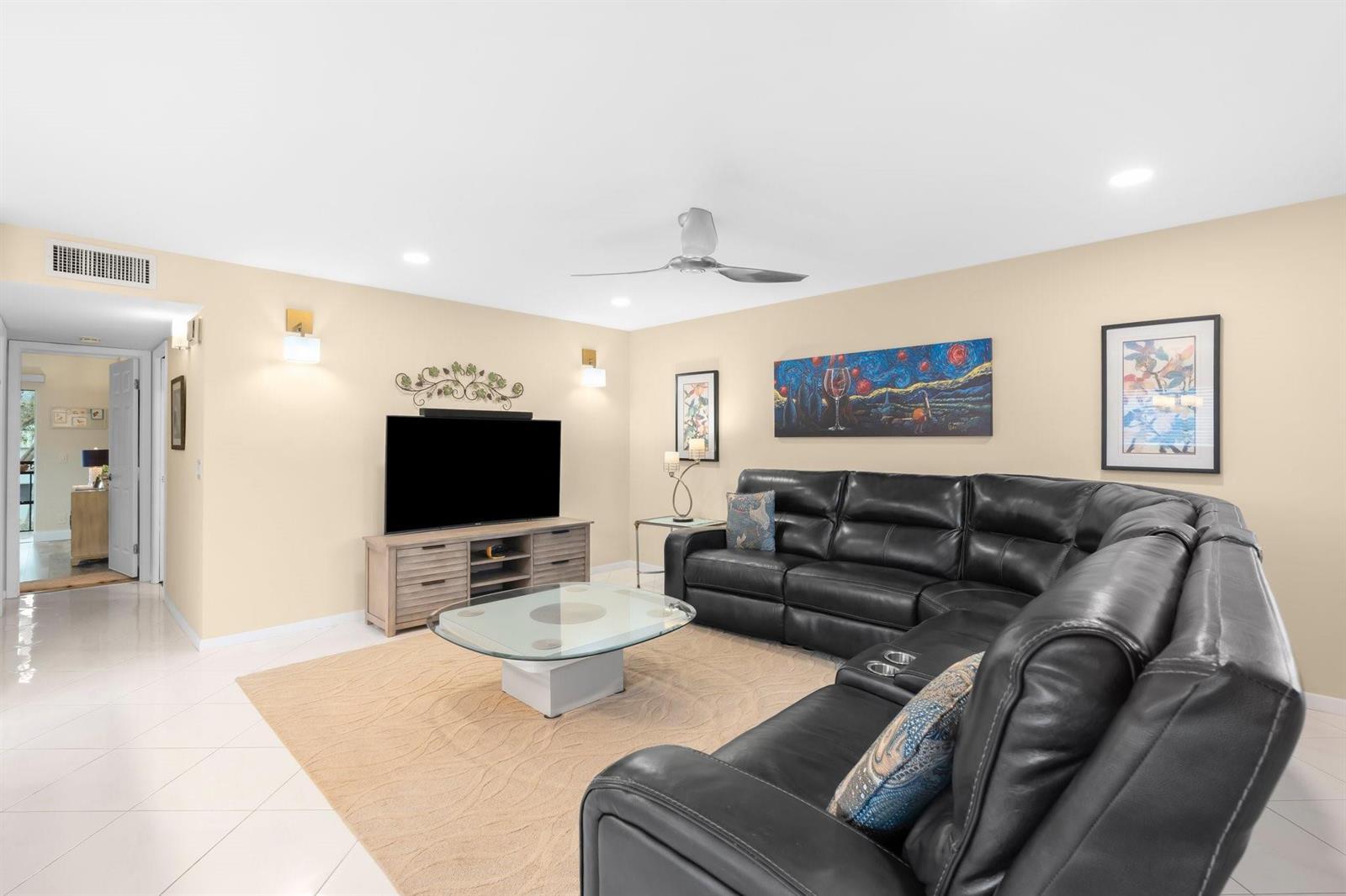 15054 ASHLAND Place # 90, Delray Beach FL 33484 photo 3
