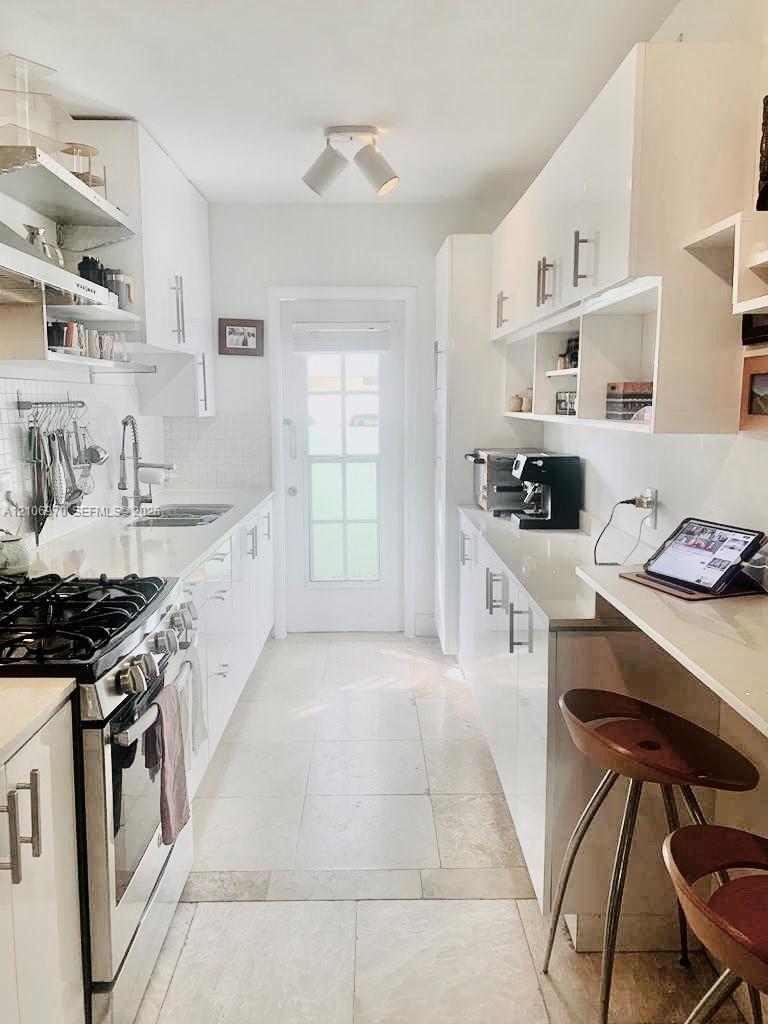 8540 Byron Ave # 1B, Miami Beach FL 33141 photo 5